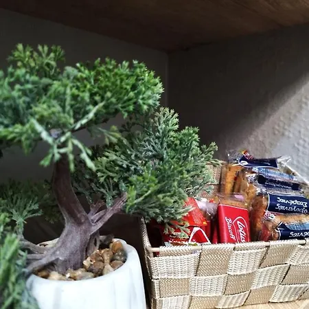 Evaggelia's 6 Small Diamont *