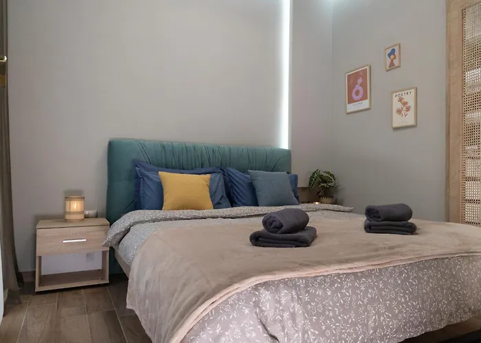 Evaggelia's 6 Small Diamont Kozani